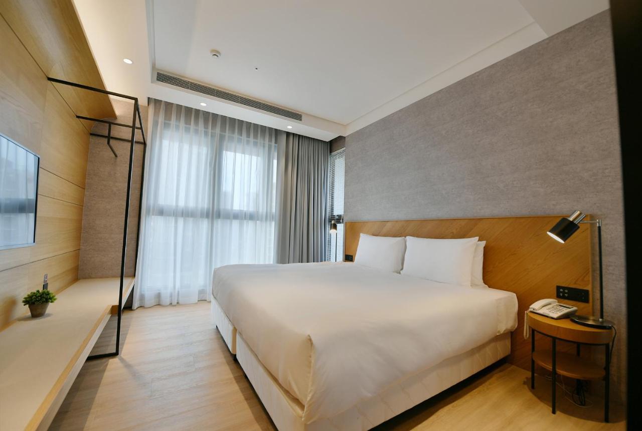 Check Inn Select New Taipei Sanchong Exterior foto